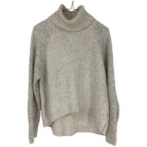 John + Jenn Light Grey Raglan-style Mixed Knit Boxy Turtleneck size M
